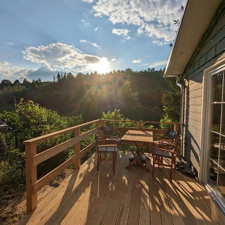 Ruhiges Ferienhaus Mit Sauna: Hellaberg III Langenbach  외부 사진